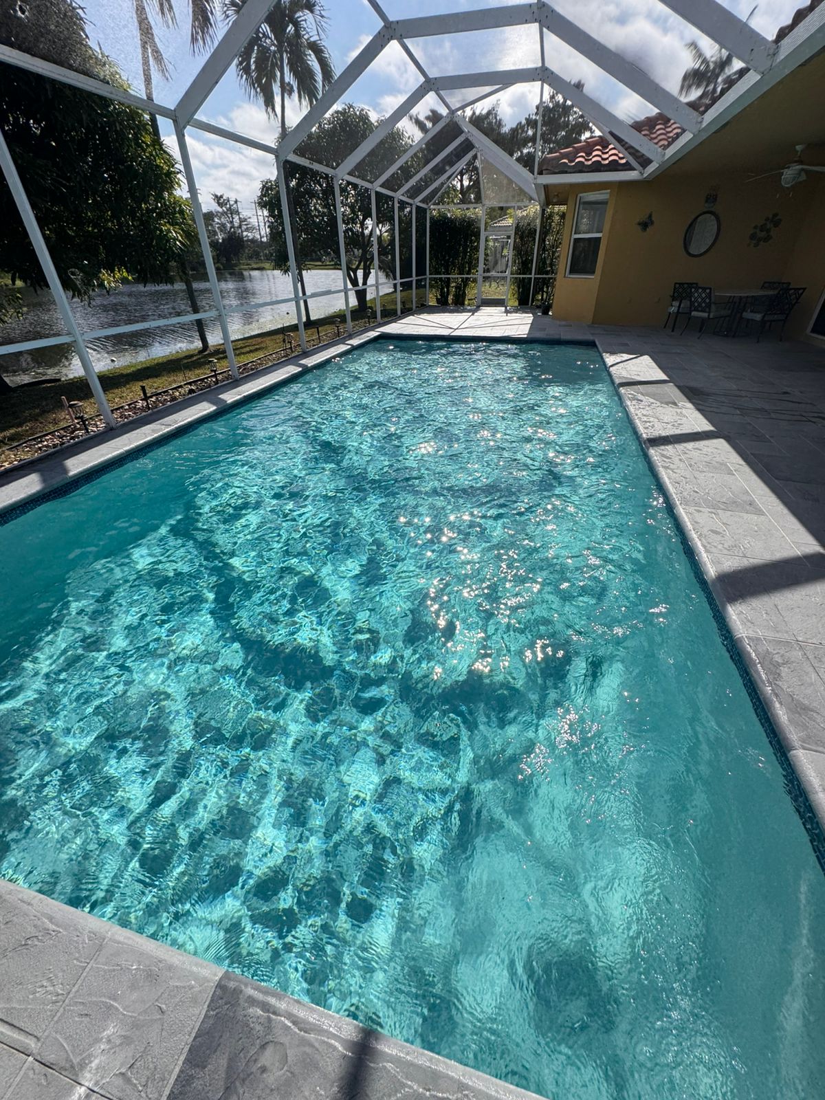 WhatsApp Image 2025-12-05 at 13.24.48